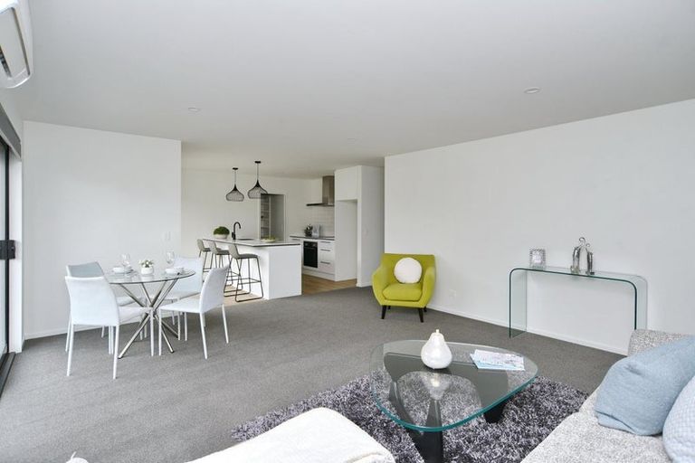 Photo of property in 5 Bill Hammond Drive, Belfast, Christchurch, 8051