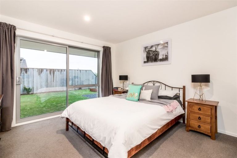 Photo of property in 104 Pegasus Boulevard, Pegasus, 7612