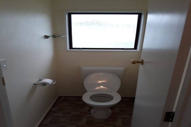 Photo of property in 60 Ketemarae Road, Normanby, Hawera, 4614