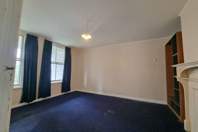 Photo of property in 185 The Terrace, Wellington Central, Wellington, 6011