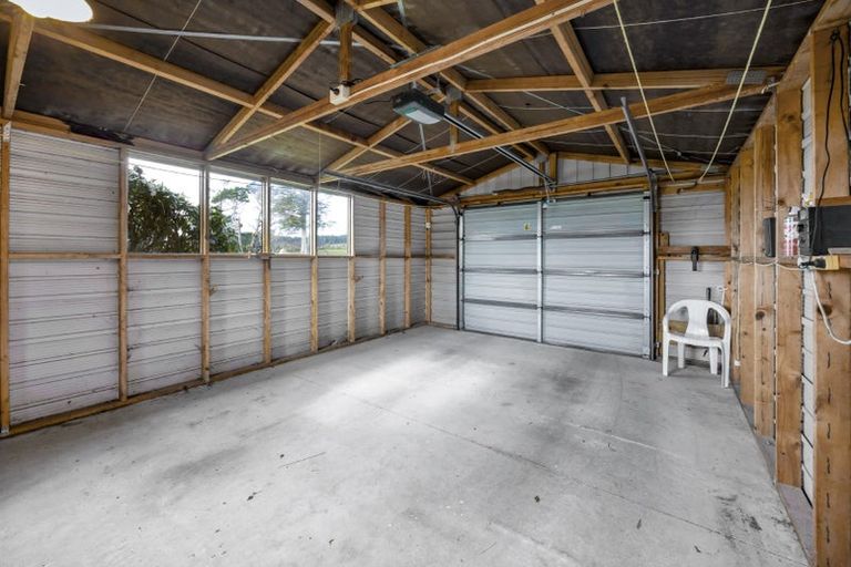 Photo of property in 106 Smart Road, Glen Avon, New Plymouth, 4312