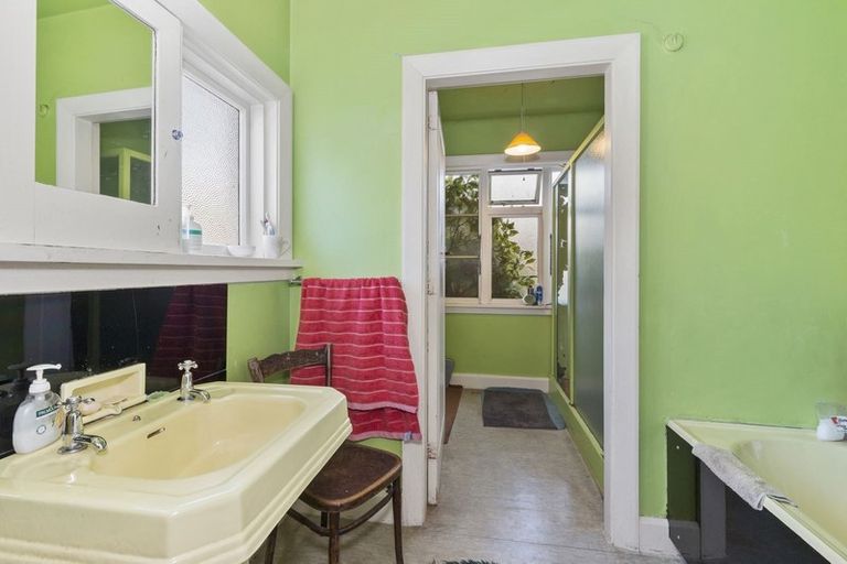 Photo of property in 43 Aynsley Terrace, Hillsborough, Christchurch, 8022