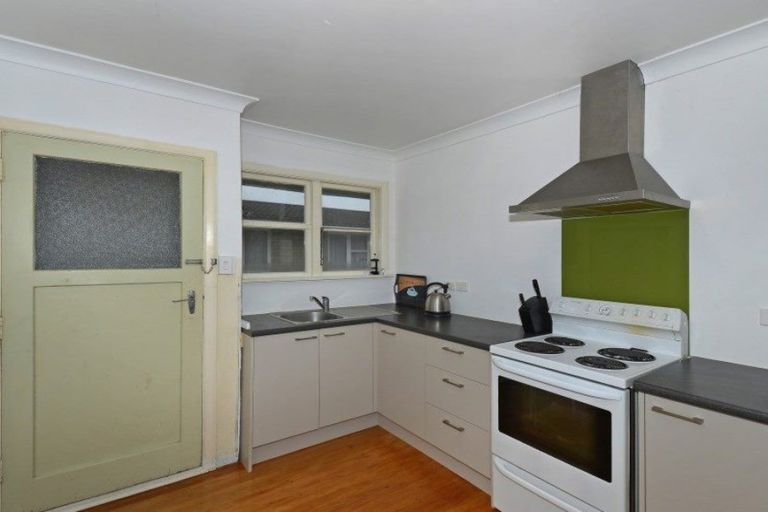 Photo of property in 1/16 Bristol Street, Trentham, Upper Hutt, 5018