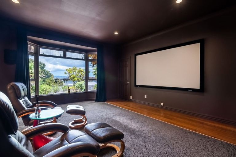 Photo of property in 134i Rangatira Road, Beach Haven, Auckland, 0626