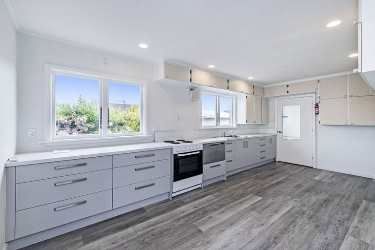 Photo of property in 74b Brynley Street, Hornby, Christchurch, 8042