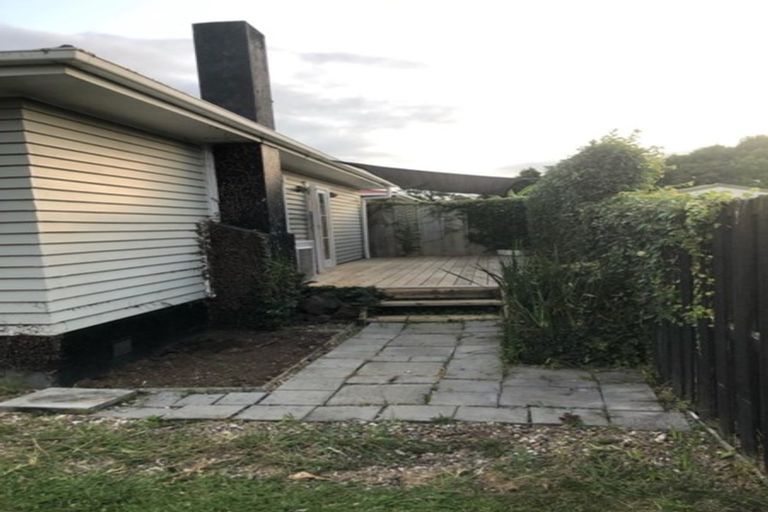 Photo of property in 1/50 Muir Avenue, Mangere Bridge, Auckland, 2022