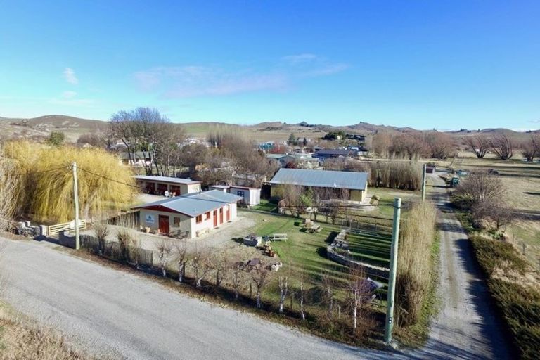Photo of property in 1 Macdonald Street, Ophir, Omakau, 9393