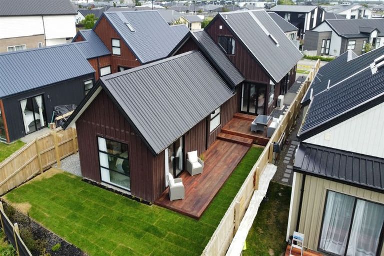 Photo of property in 39 Dow Square, Wigram, Christchurch, 8025