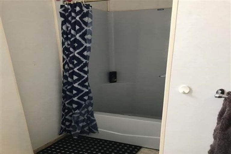 Photo of property in 160 Albany Street, North Dunedin, Dunedin, 9016