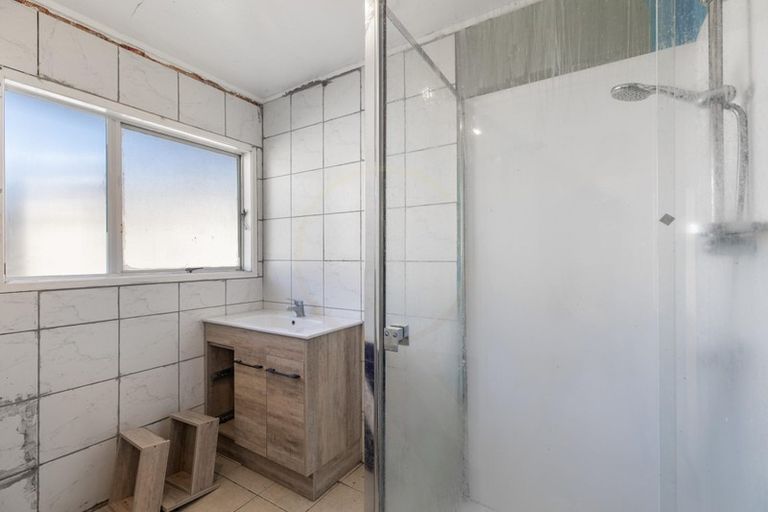 Photo of property in 9 Tannock Place, Mangere East, Auckland, 2024