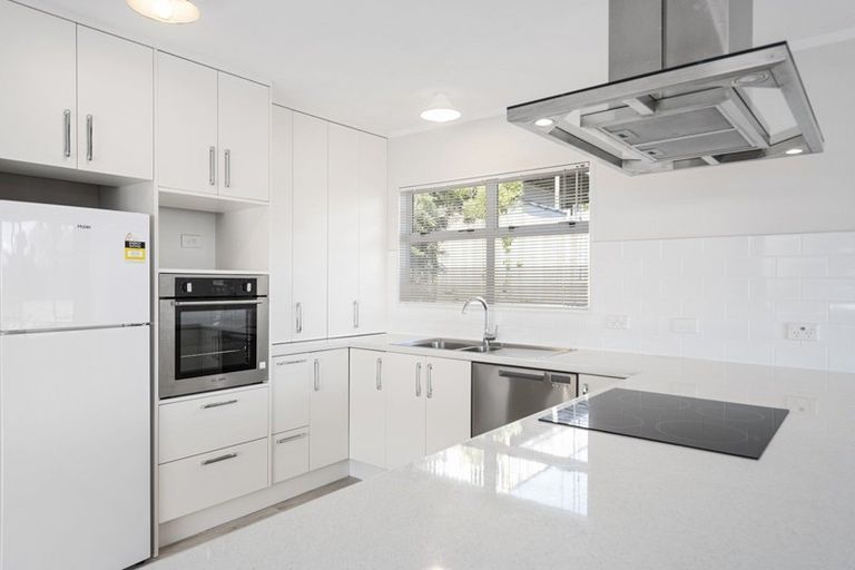 Photo of property in 99 Jonathon Street, Brookfield, Tauranga, 3110