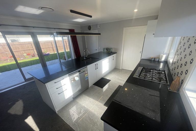 Photo of property in 18 Martha Turnell Crescent, Manor Park, Lower Hutt, 5019