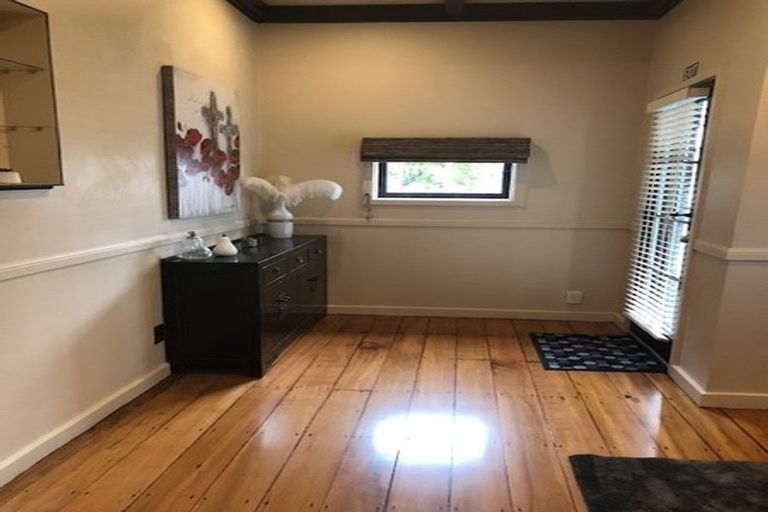 Photo of property in 16 Wilkinson Road, Ellerslie, Auckland, 1060