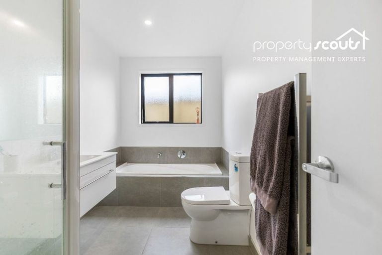 Photo of property in 14 Buddle Road, Paerata, 2124