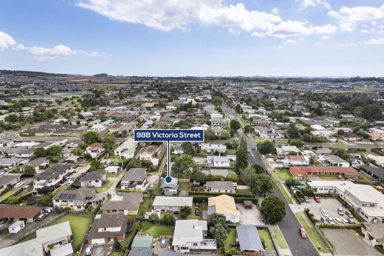 Photo of property in 98b Victoria Street, Pukekohe, 2120