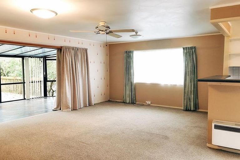 Photo of property in 10b Imogene Way, Half Moon Bay, Auckland, 2012