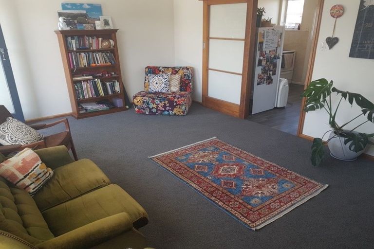 Photo of property in 2/12 Warwick Street, Richmond, Christchurch, 8013