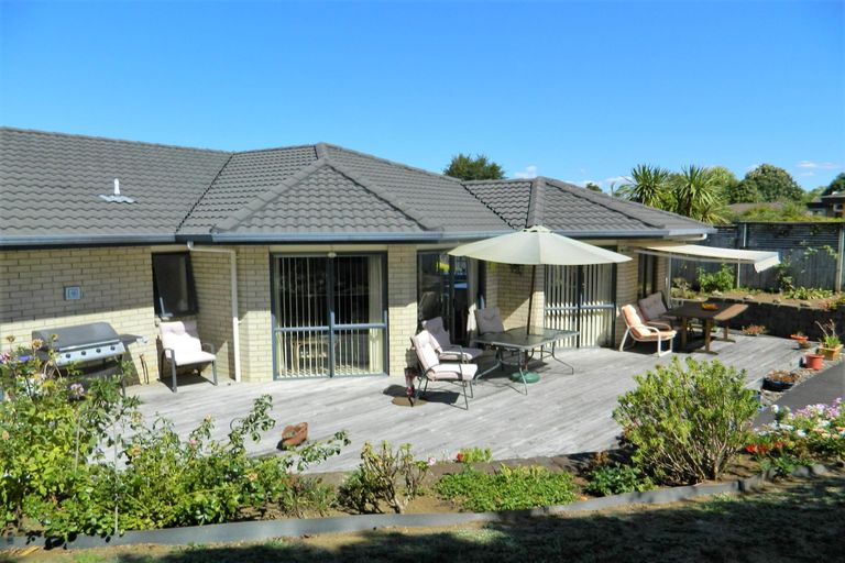 Photo of property in 11 Oakridge Drive, Kerikeri, 0230