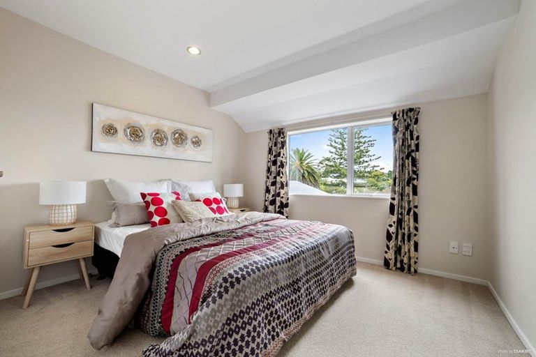 Photo of property in 18a Hart Road, Hauraki, Auckland, 0622