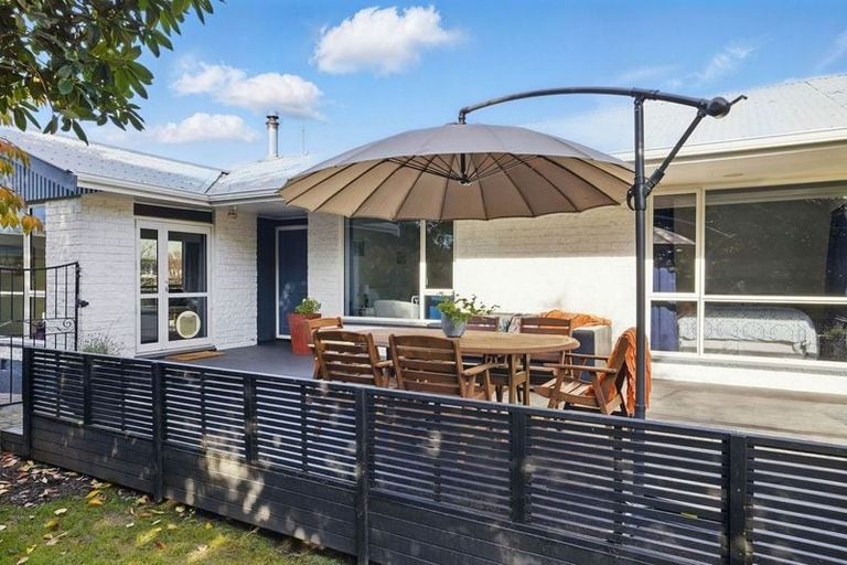 Photo of property in 49 Cullahill Street, Harewood, Christchurch, 8051