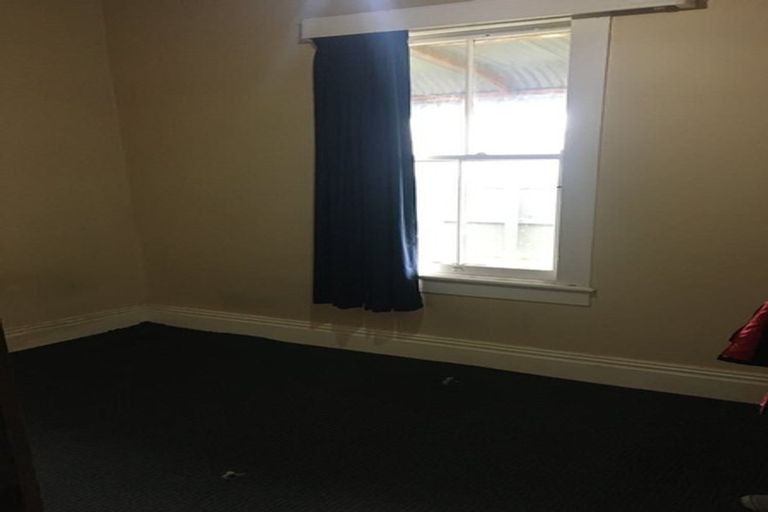 Photo of property in 44 Lombard Street, Palmerston North, 4410
