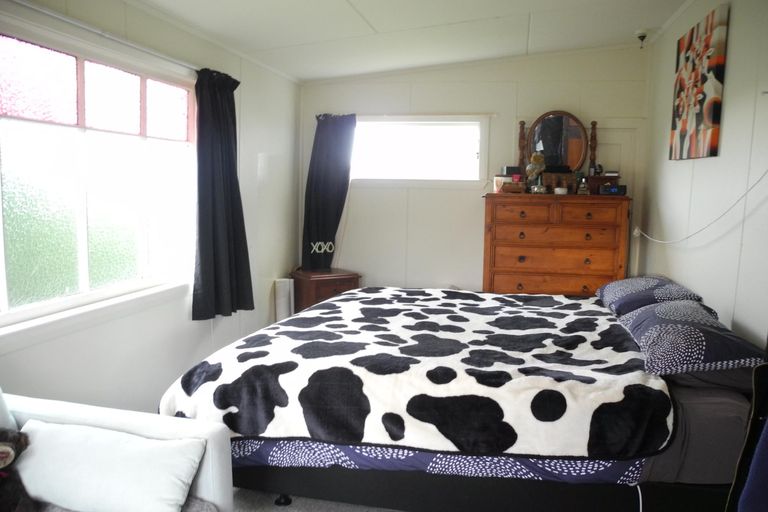 Photo of property in 51 Rhodes Street, Waimate, 7924