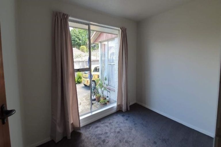 Photo of property in 2/374 Blenheim Road, Upper Riccarton, Christchurch, 8041