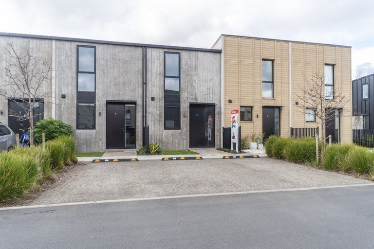 Photo of property in 31 Te Ara O Paetutu, Petone, Lower Hutt, 5012