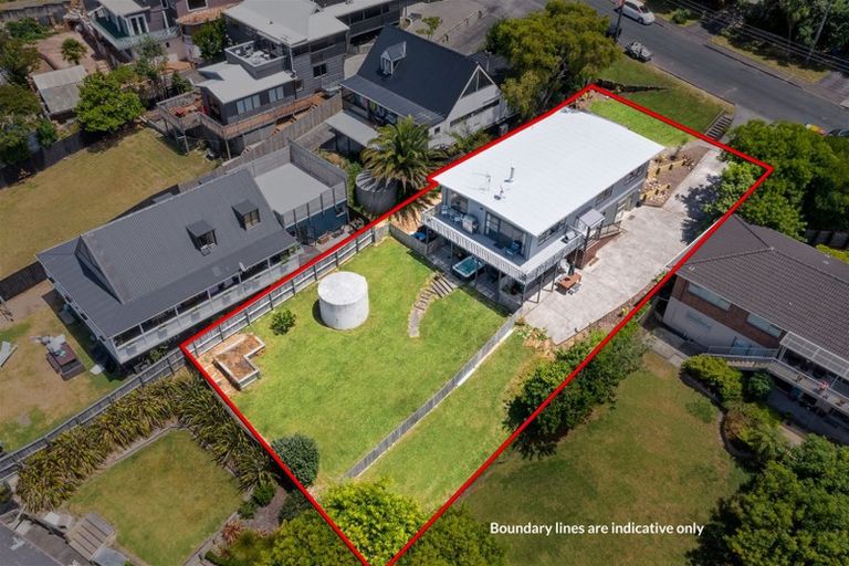 Photo of property in 19 Layton Road, Manly, Whangaparaoa, 0930