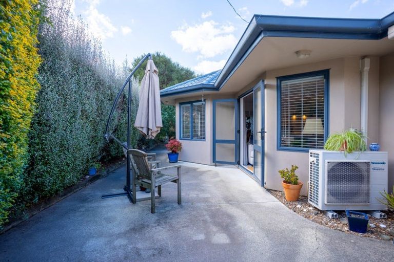 Photo of property in 56 Corinth Grove, Papamoa Beach, Papamoa, 3118