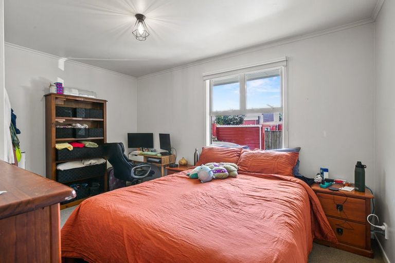 Photo of property in 444a Devon Street East, Strandon, New Plymouth, 4312