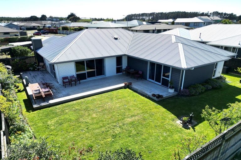 Photo of property in 10 Godwit Court, Foxton Beach, Foxton, 4815