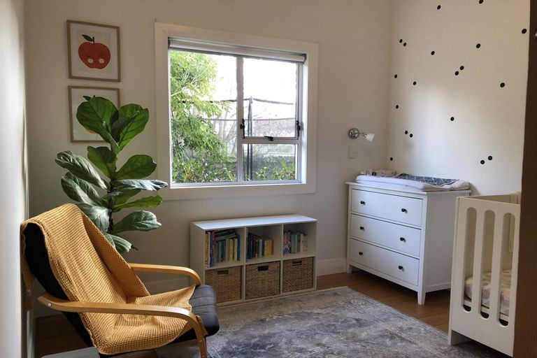 Photo of property in 9 Hazel Avenue, Mount Roskill, Auckland, 1041