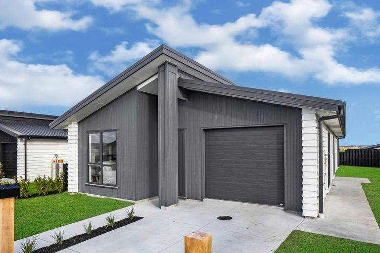 Photo of property in 18 Kotuku Way, Te Kauwhata, 3710