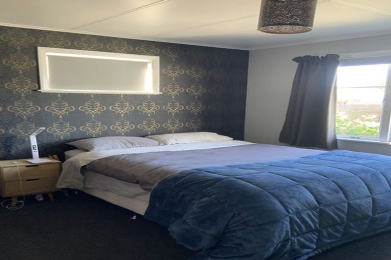 Photo of property in 130 Warwick Street, Feilding, 4702