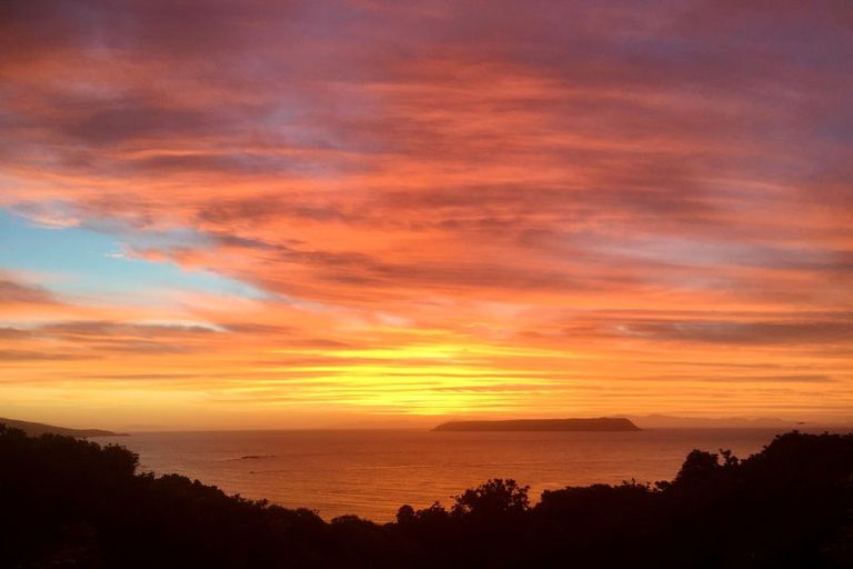 Photo of property in 114 Motuhara Road, Plimmerton, Porirua, 5026