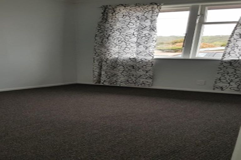 Photo of property in 30a Benge Crescent, Clouston Park, Upper Hutt, 5018