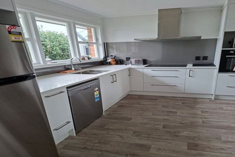 Photo of property in 52b Berkley Avenue, Hillcrest, Hamilton, 3216