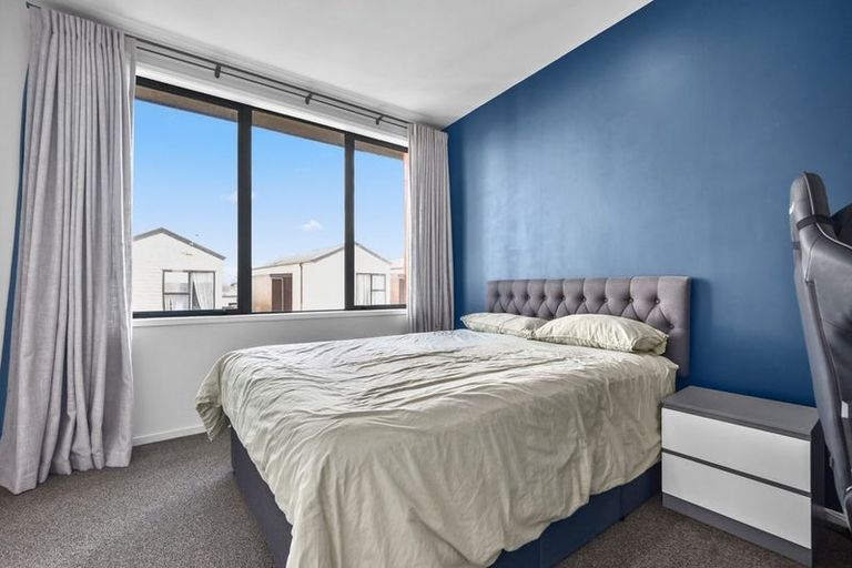 Photo of property in 14 Dignity Street, Papakura, 2110