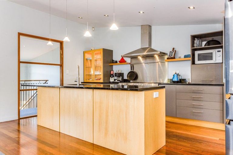 Photo of property in 3 Young Nicks Lane, Whitby, Porirua, 5024