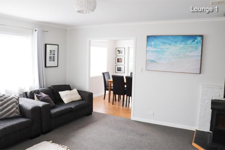 Photo of property in 107 Oreil Avenue, West Harbour, Auckland, 0618