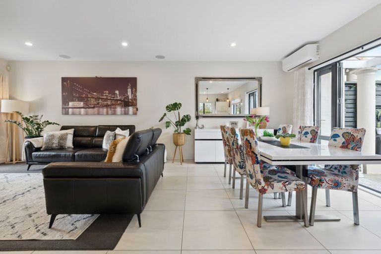 Photo of property in Point Ridge, 10/130 Gills Road, Albany Heights, Auckland, 0632