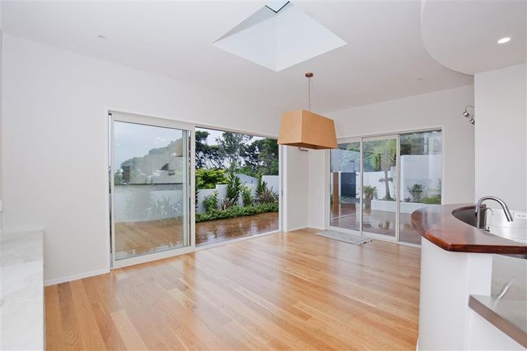 Photo of property in 88 Hadfield Street, Beach Haven, Auckland, 0626