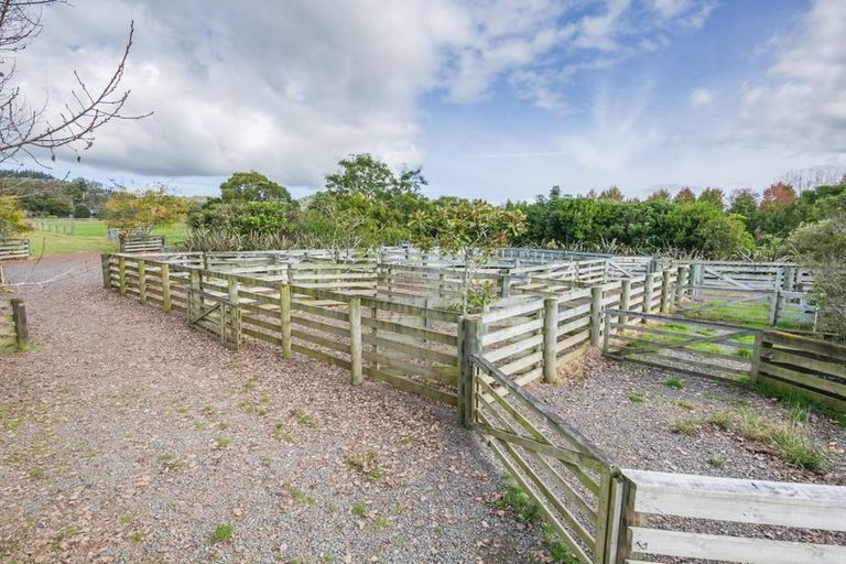 Photo of property in 2/38 Bayswater Avenue, Bayswater, Auckland, 0622