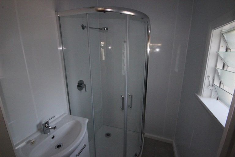 Photo of property in 8 Rolleston Street, Hokowhitu, Palmerston North, 4410