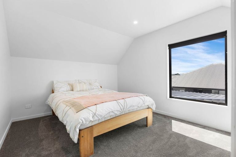 Photo of property in 4 Goldie Drive, Rangiora, 7400