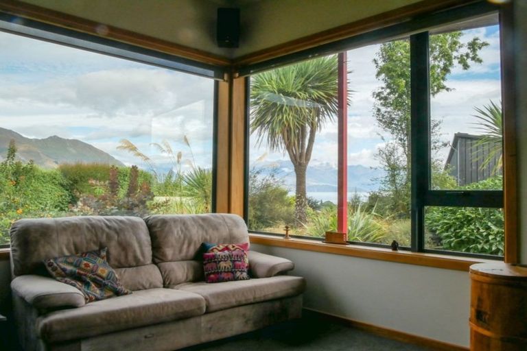 Photo of property in 187 Stone Street, Wanaka, 9305