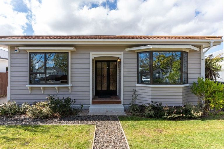 Photo of property in 18 Tilford Street, Woolston, Christchurch, 8062