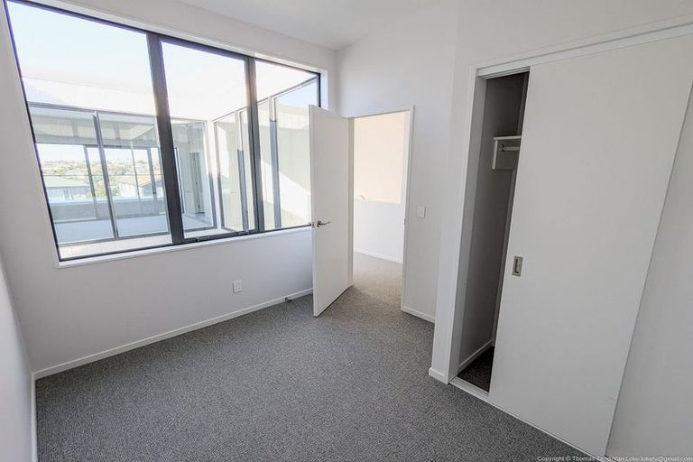 Photo of property in 65 Bearing Parade, Long Bay, Auckland, 0630
