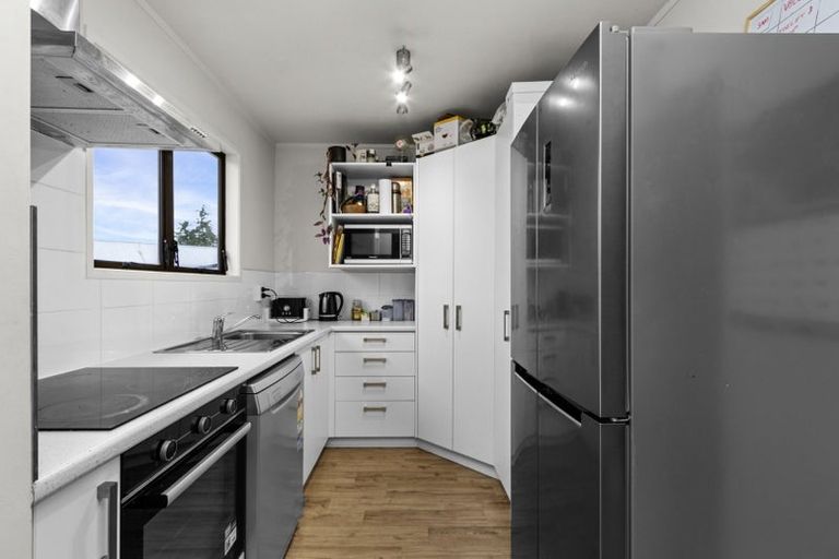 Photo of property in 21 Hyde Avenue, Nawton, Hamilton, 3200